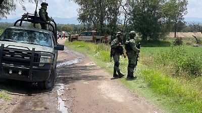 Edomex lidera acciones contra hidrocarburos ilícitos y asegura gran cantidad de armas y personas