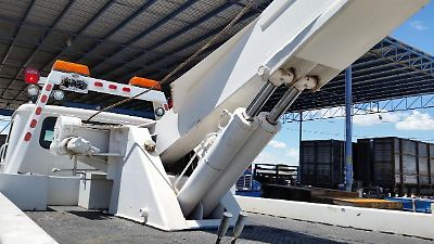 Edomex otorga 43 nuevas concesiones para servicios de grúas en varias regiones