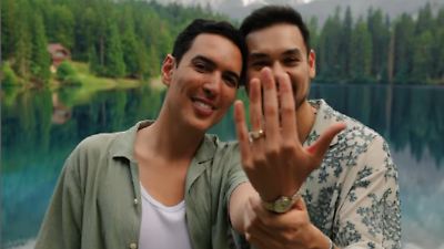 ¡El amor en Europa! ‘Un Tal Fredo’ anuncia su compromiso con emotivo mensaje y anillo en mano