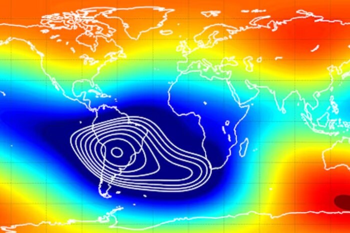 El desplazamiento del polo magnético de la Tierra afecta la navegación y las telecomunicaciones