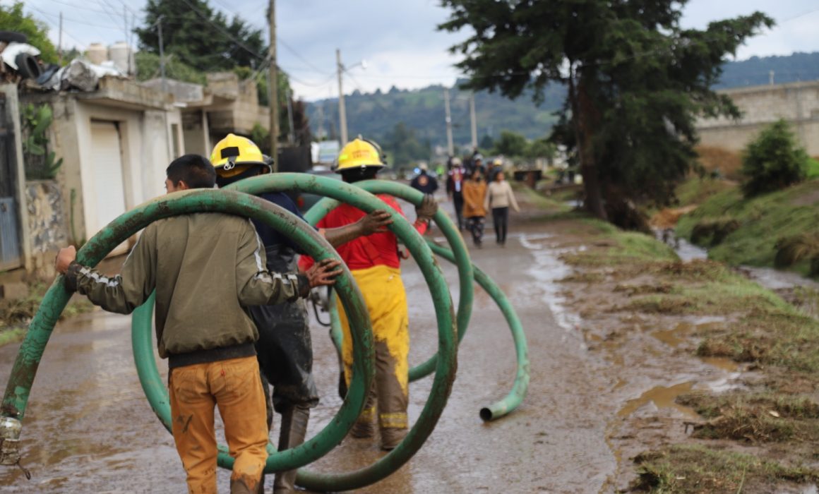 Emergencia en Tianguistenco por lluvias intensas: autoridad y comunidad se unen para atender daños