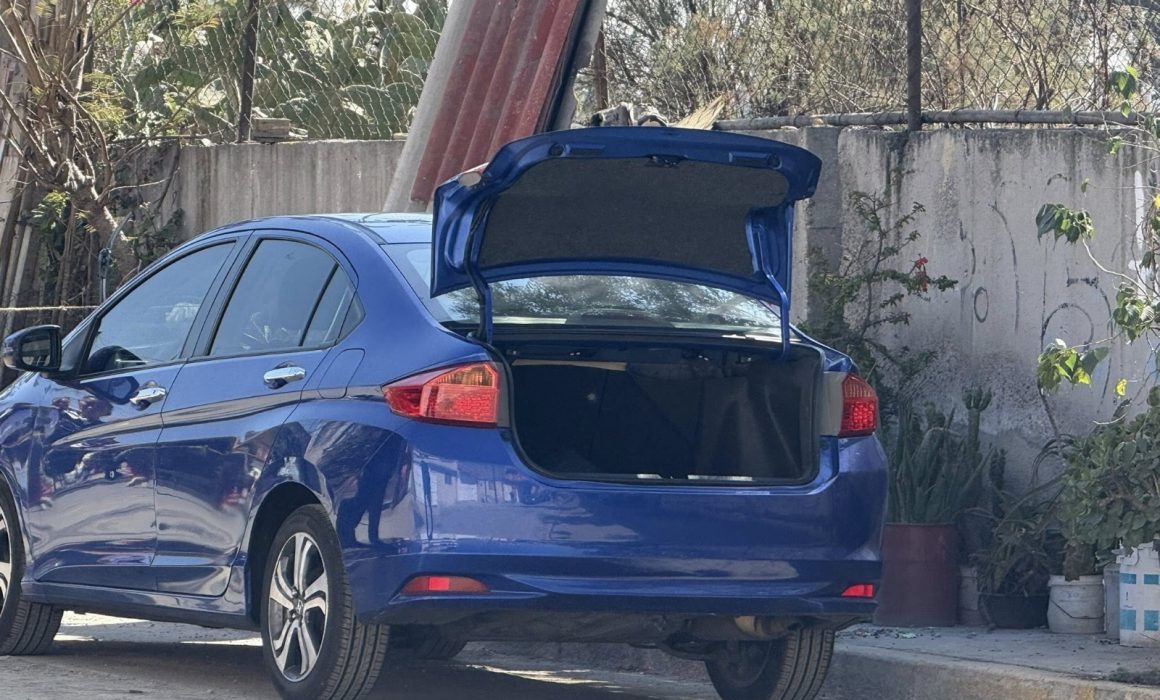 ¡Encuentran en Nezahualcóyotl el auto que causó la muerte de Roberto en CDMX! ¿Qué revela la investigación?