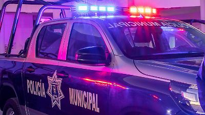 Enfrentamiento entre policías municipales de La Paz y civiles deja ocho personas detenidas