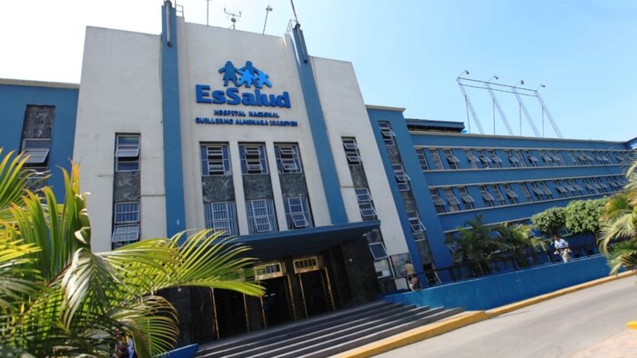 EsSalud firma convenio 2025 con sindicato y crea comisión para implementar año sabático remunerado a médicos