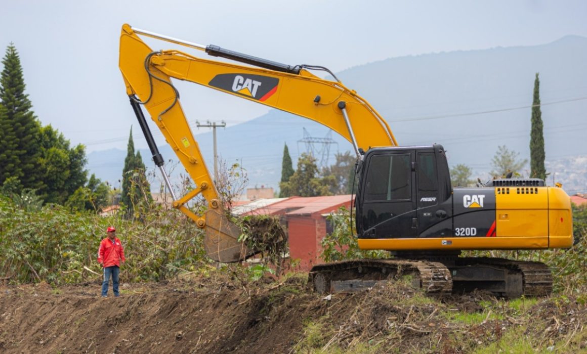 Esfuerzo conjunto para limpiar el Canal de Cartagena tras lluvias intensas