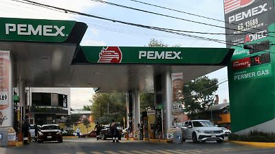 Estaciones en Toluca venden gasolina Magna por debajo del precio oficial, afectando al sector