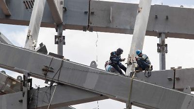 Estados Unidos amplía aranceles a productos derivados del acero y aluminio, impactando más industrias