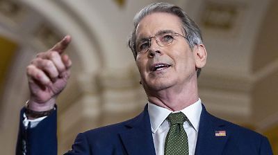 Estados Unidos busca reducir aranceles si logra equilibrar su déficit comercial, afirma el Secretario del Tesoro