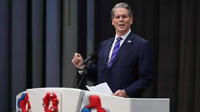 Estados Unidos y China discutirán en Estocolmo la posible extensión de los aranceles comerciales