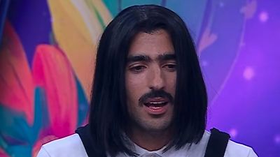 ¿Estrategia de marketing o polémica? Jezzini desaparece, se promociona como cantante y recibe críticas en redes sociales