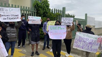 Estudiantes de la UAEMex cumplen un mes en protesta por condiciones inadecuadas y falta de atención