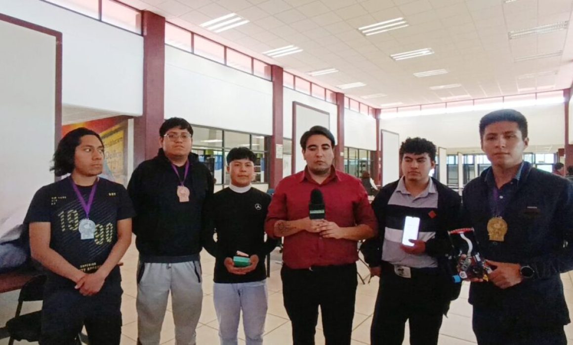 Estudiantes del TESCHA buscan apoyo para representar a México en competencia internacional de robótica en Rumania