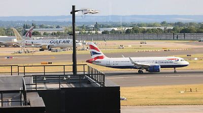 Evacuación en la Terminal 4 del Aeropuerto Heathrow por sospecha de incidente con materiales peligrosos