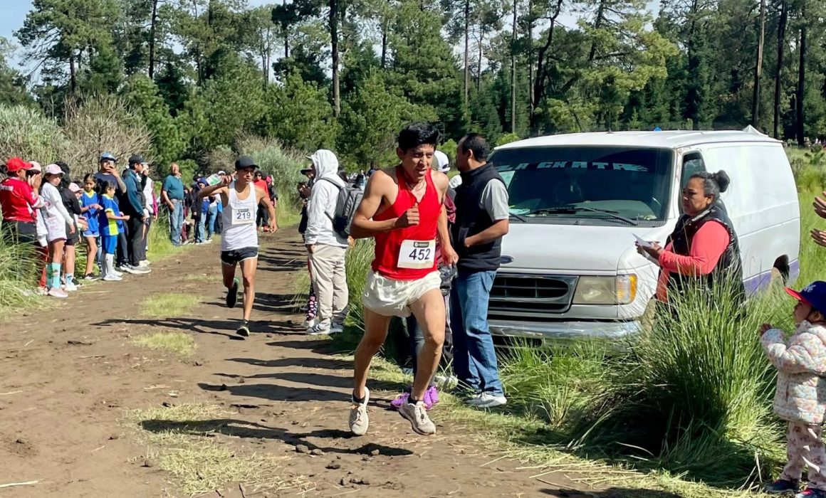 Exitosa Carrera por el Día de la Mujer Indígena fortaleció el empoderamiento en Ocoyoacac