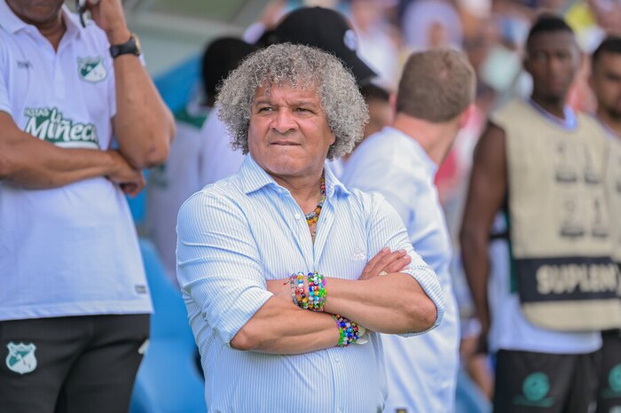 Exjugador del Deportivo Cali exige la salida de Alberto Gamero por malos resultados y crisis en el equipo