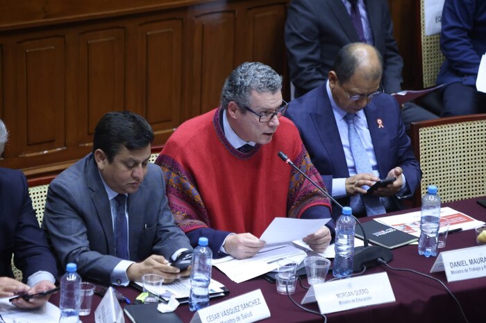 Exministro César Vásquez confirma participación en fiesta de José Jerí junto a Morgan Quero y otros políticos