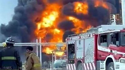 Explosión ocasiona incendio en empresa de diésel en Cadereyta, Nuevo León