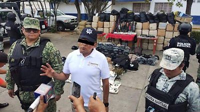 Exsecretario de Seguridad de Tabasco, General Víctor ‘N’, permanece en prisión desde junio por acusaciones de violación y abuso de autoridad
