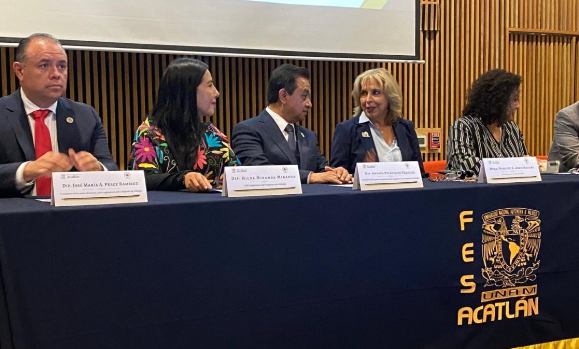 FES Acatlán y Congreso de Hidalgo llevan capacitación a servidores públicos