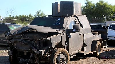 FGR destruye 23 vehículos blindados de cárteles en Tamaulipas para debilitar su poder