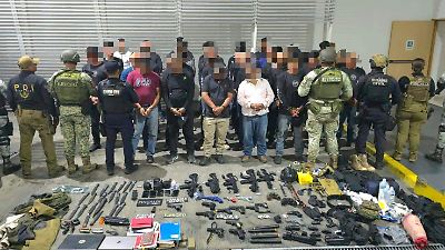 FGR investiga en Michoacán presunto centro de adiestramiento de La Luz del Mundo con armas falsas y entrenamiento táctico