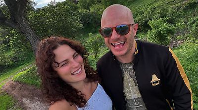 Facundo anuncia su compromiso con Delia García tras ocho años de historia juntos