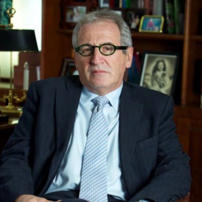 Fallece Remberto Burgos de la Espriella, icónico neurocirujano y referente médico en Colombia