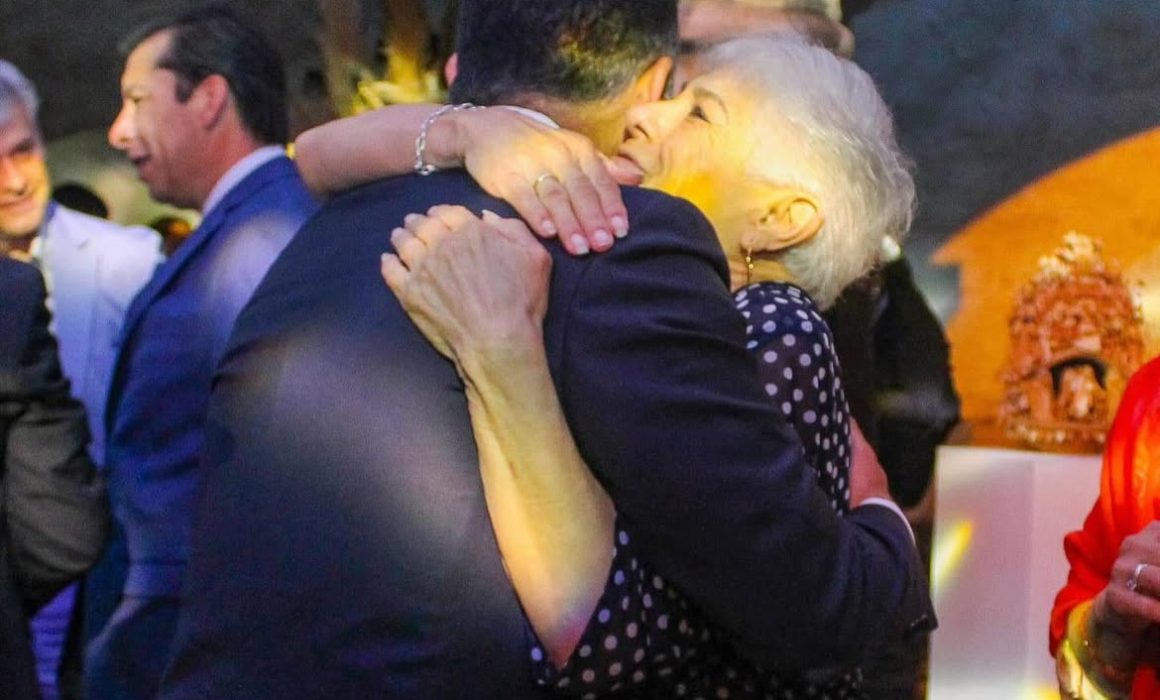 Fallece la madre de Fernando Flores, presidente de Metepec