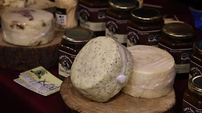 Familia de Jilotepec impulsa la tradición quesera con producción artesanal de queso y lácteos