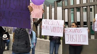 Familiares y colectivos exigen justicia por presunto abuso sexual de exfuncionario del DIF Tlalnepantla