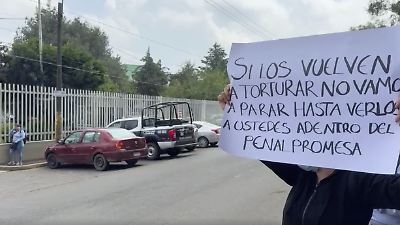 Familiares y vecinos de Texcoco protestan por presuntas extorsiones y detenciones arbitrarias