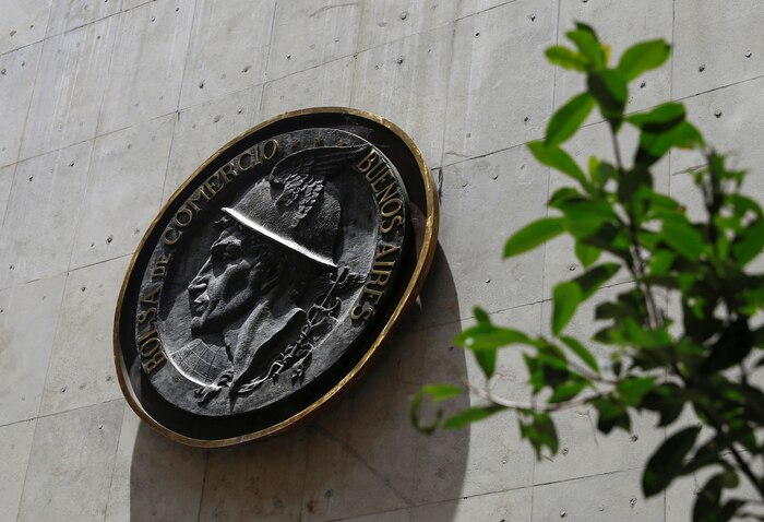 Fondos de inversión en 2025: crecimiento, migración al dólar y desafíos para mantener el impulso