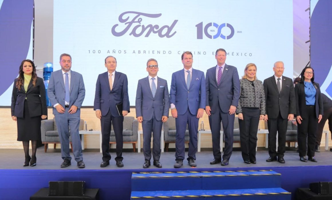 Ford celebra 100 años en México reafirmando su liderazgo en Cuautitlán Izcalli