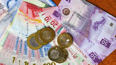 Funcionarios autónomos en Edomex superan en ingresos a la gobernadora, gracias a gratificaciones