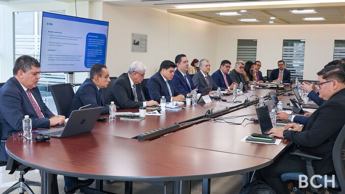 Gabinete Económico de Honduras inicia diálogo con FMI para definir prioridades de crecimiento económico