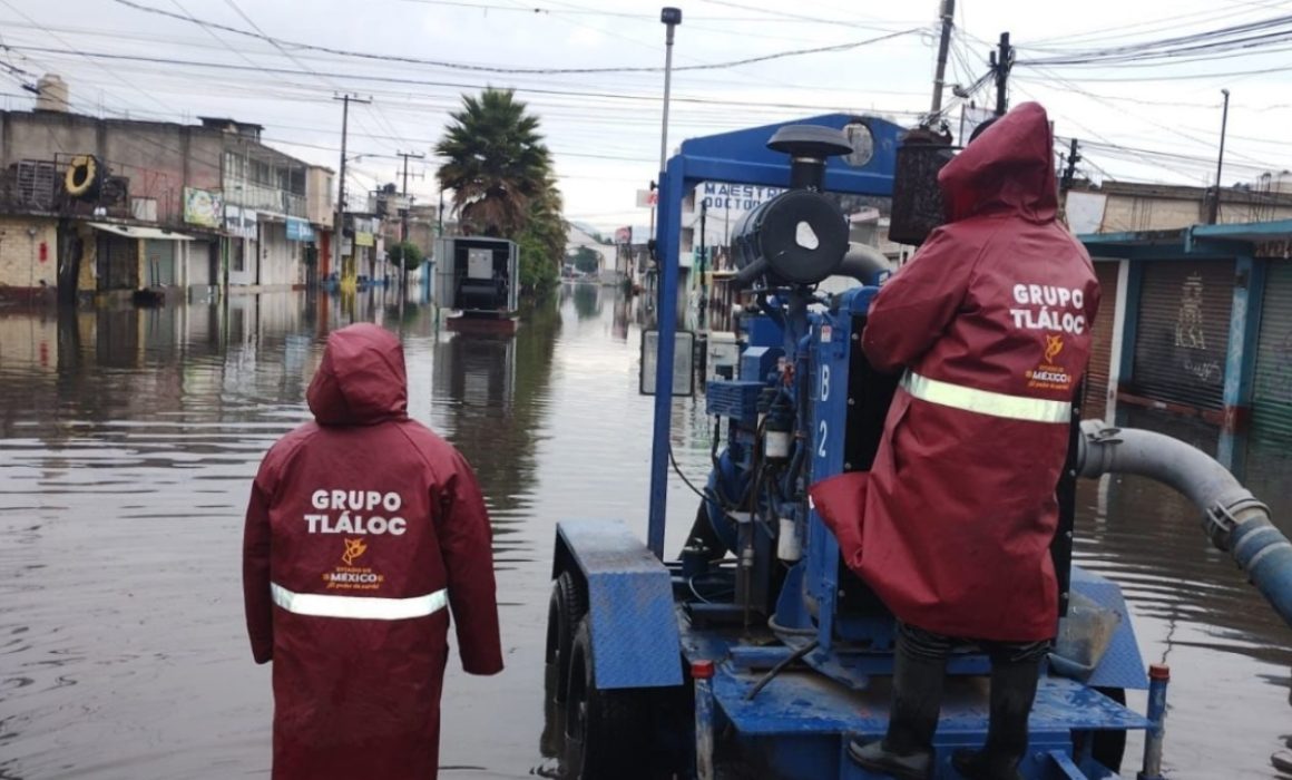 Gobierno del Estado de México despliega más de 200 elementos para atender inundaciones en Toluca y Oriente
