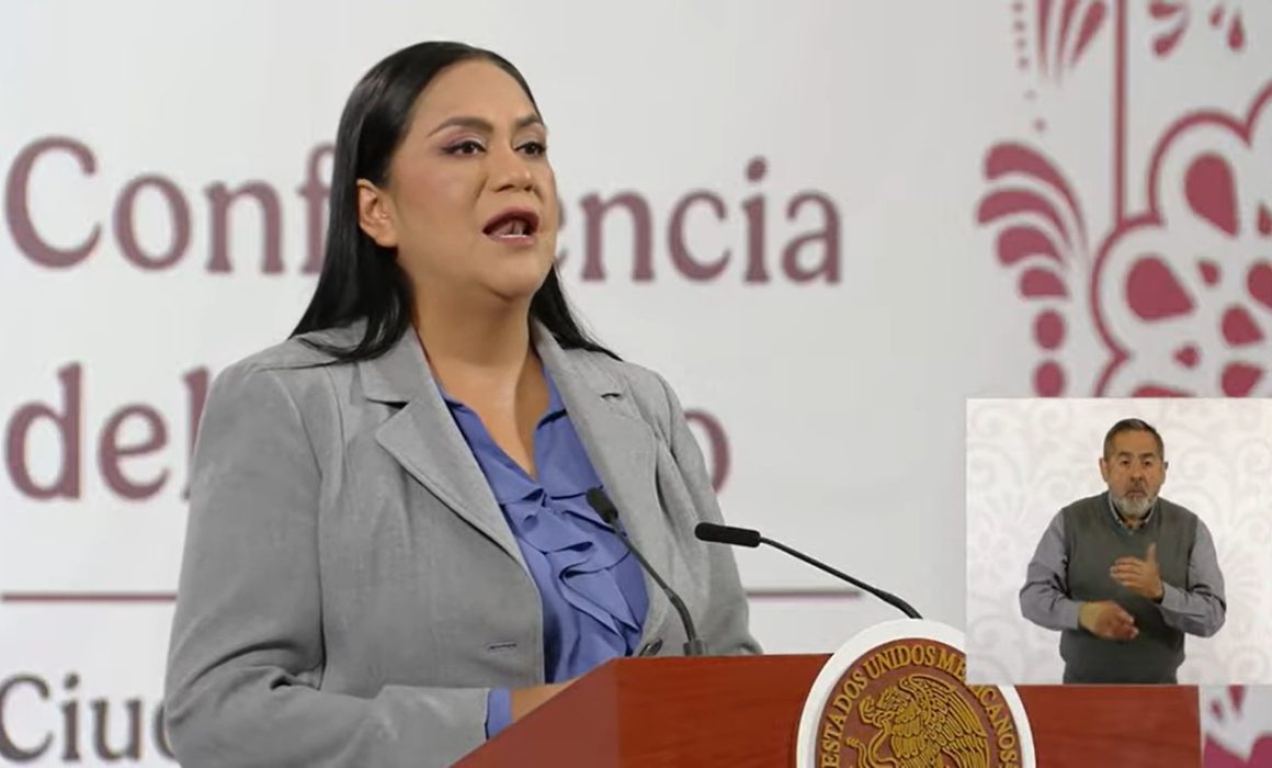 Gobierno otorga 8 mil pesos a damnificados por inundaciones en Nezahualcóyotl y La Paz para limpieza y recuperación