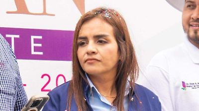 Grecia Quiroz, viuda del alcalde de Uruapan, acude a Palacio Nacional en busca de justicia y apoyo