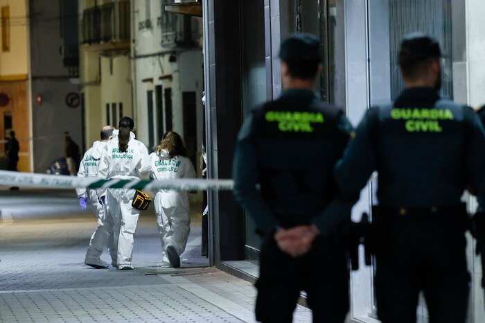 Guardia Civil detiene en Xilxes a expareja de mujer asesinada junto a su hija por incumplir orden de alejamiento