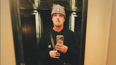 Guitarrista de Oasis, Bonehead, se toma un tiempo para tratar su cáncer de próstata y puede regresar a los escenarios en noviembre