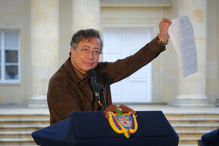 Gustavo Petro anuncia la desclasificación de archivos del DAS tras fallo de la Corte IDH