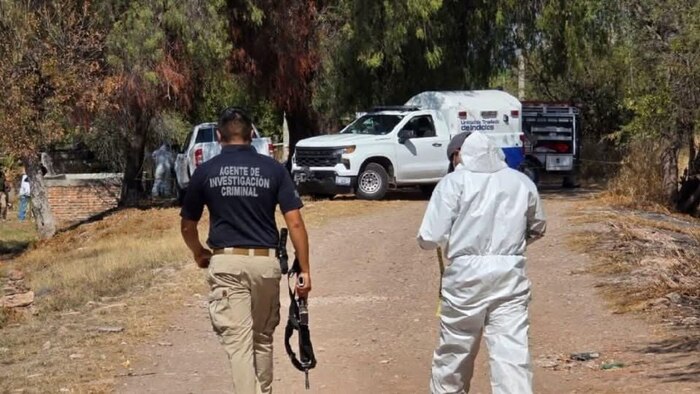 Hallan 43 cuerpos en fosa de Guanajuato vinculados al Cártel de Santa Rosa de Lima