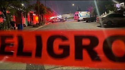 Hallan cadáver de un hombre sin identificar en camino de terracería en Chalco