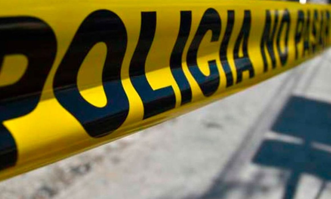 Hallan cuerpo con mensaje intimidatorio en Tejupilco, Estado de México