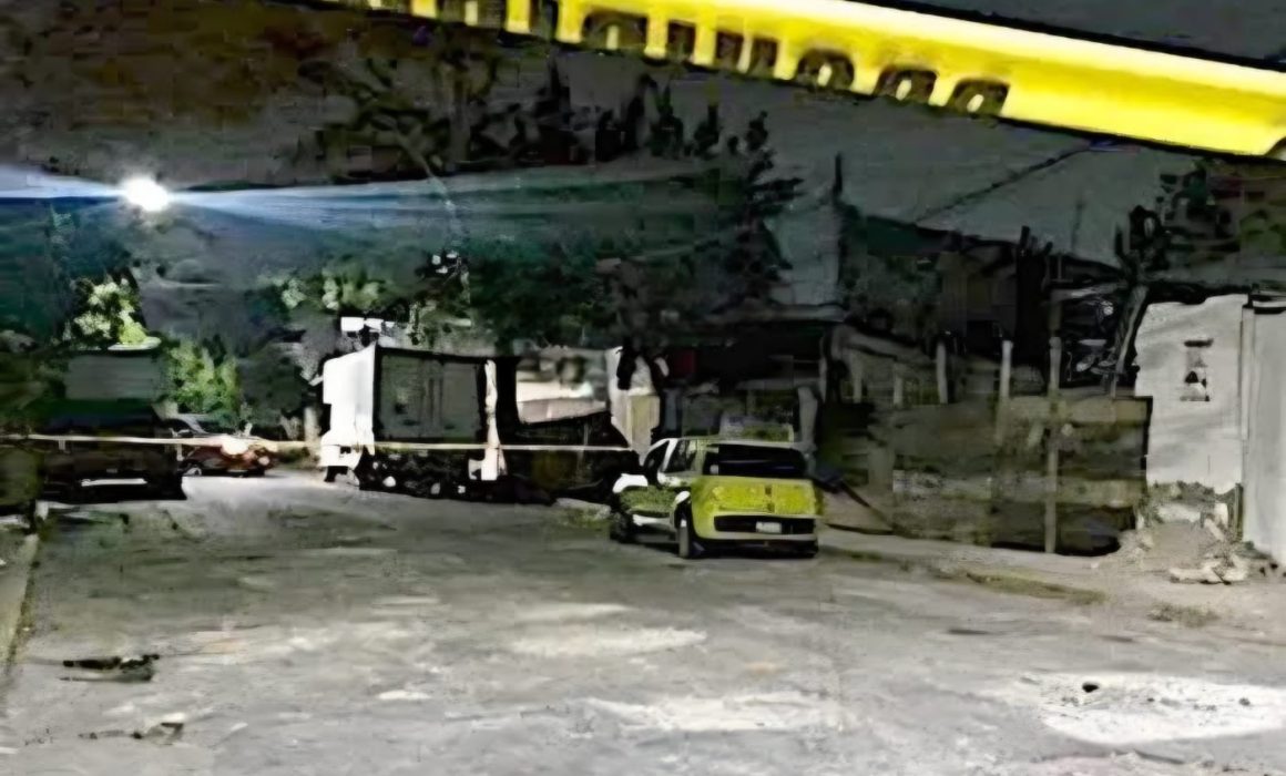 Hallan cuerpo sin vida con heridas de arma en arroyo de Lerma