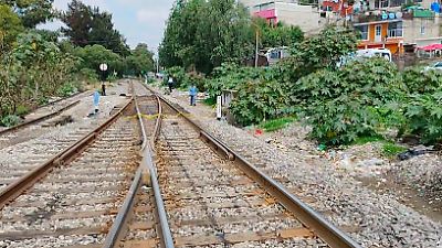 Hallan dos personas sin vida en Tlalnepantla en hechos separados