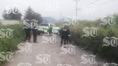 Hallan restos humanos en bolsa en camino de Almoloya de Juárez, México