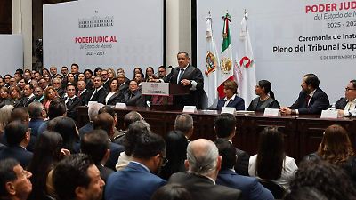 Histórico encuentro de los tres poderes en el Edomex para la imposición de jueces y magistrados