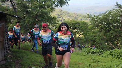 Huixquilucan invita a explorar montañas, tradiciones y adrenalina en su Trail del Pulque y Hongo