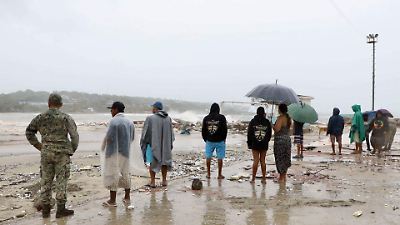 Huracán Erick se debilita a categoría 1 y impacta en Guerrero, causando lluvias intensas en la región